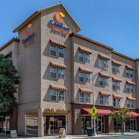 Comfort Suites Visalia - Convention Center Dış mekan fotoğraf