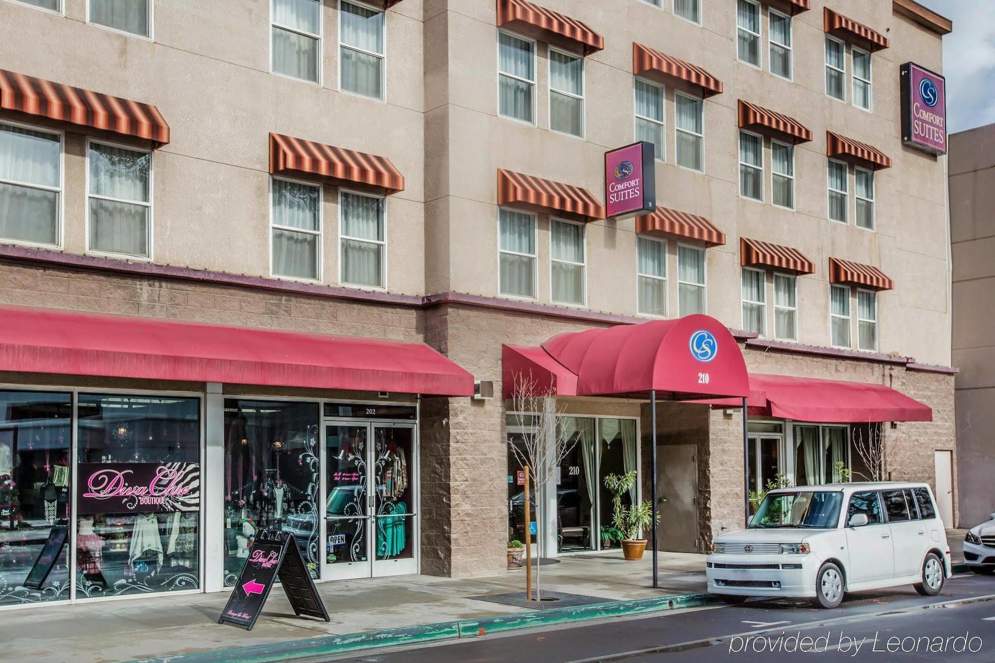 Comfort Suites Visalia - Convention Center Dış mekan fotoğraf
