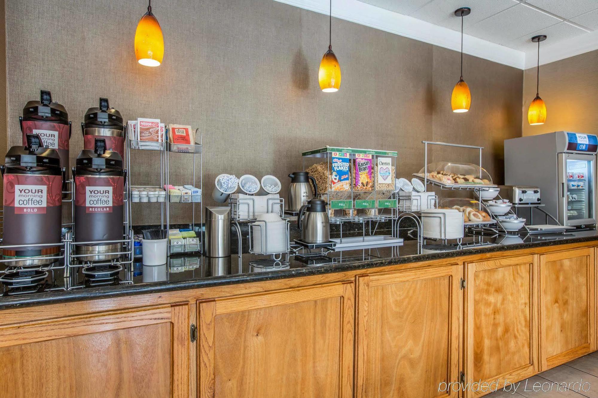 Comfort Suites Visalia - Convention Center Dış mekan fotoğraf