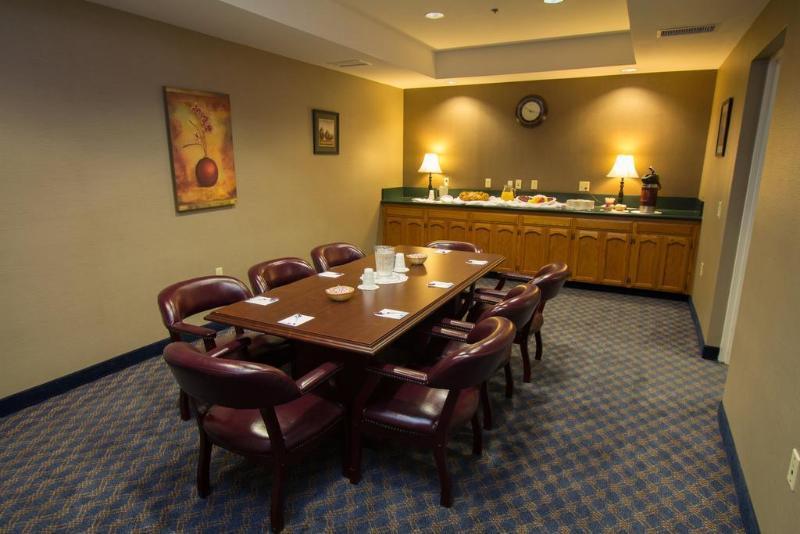 Comfort Suites Visalia - Convention Center Dış mekan fotoğraf