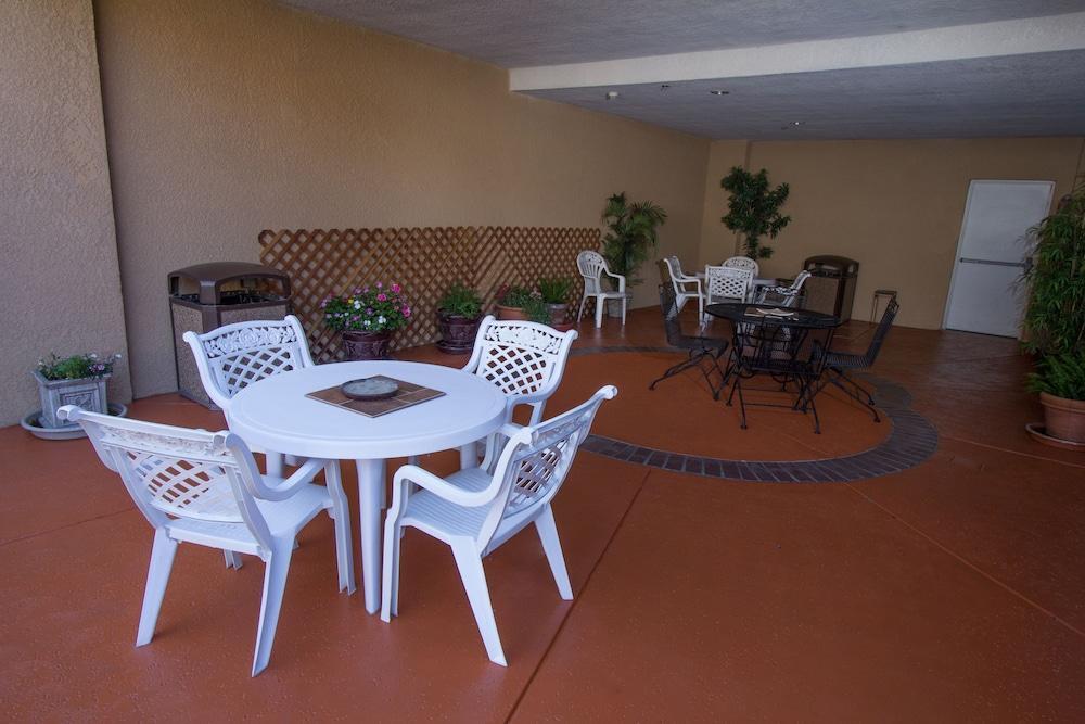 Comfort Suites Visalia - Convention Center Dış mekan fotoğraf